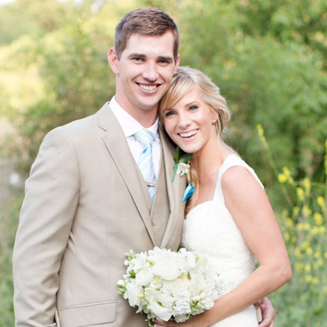 Glee's Heather Morris Stuns in First Official Wedding Portraits E